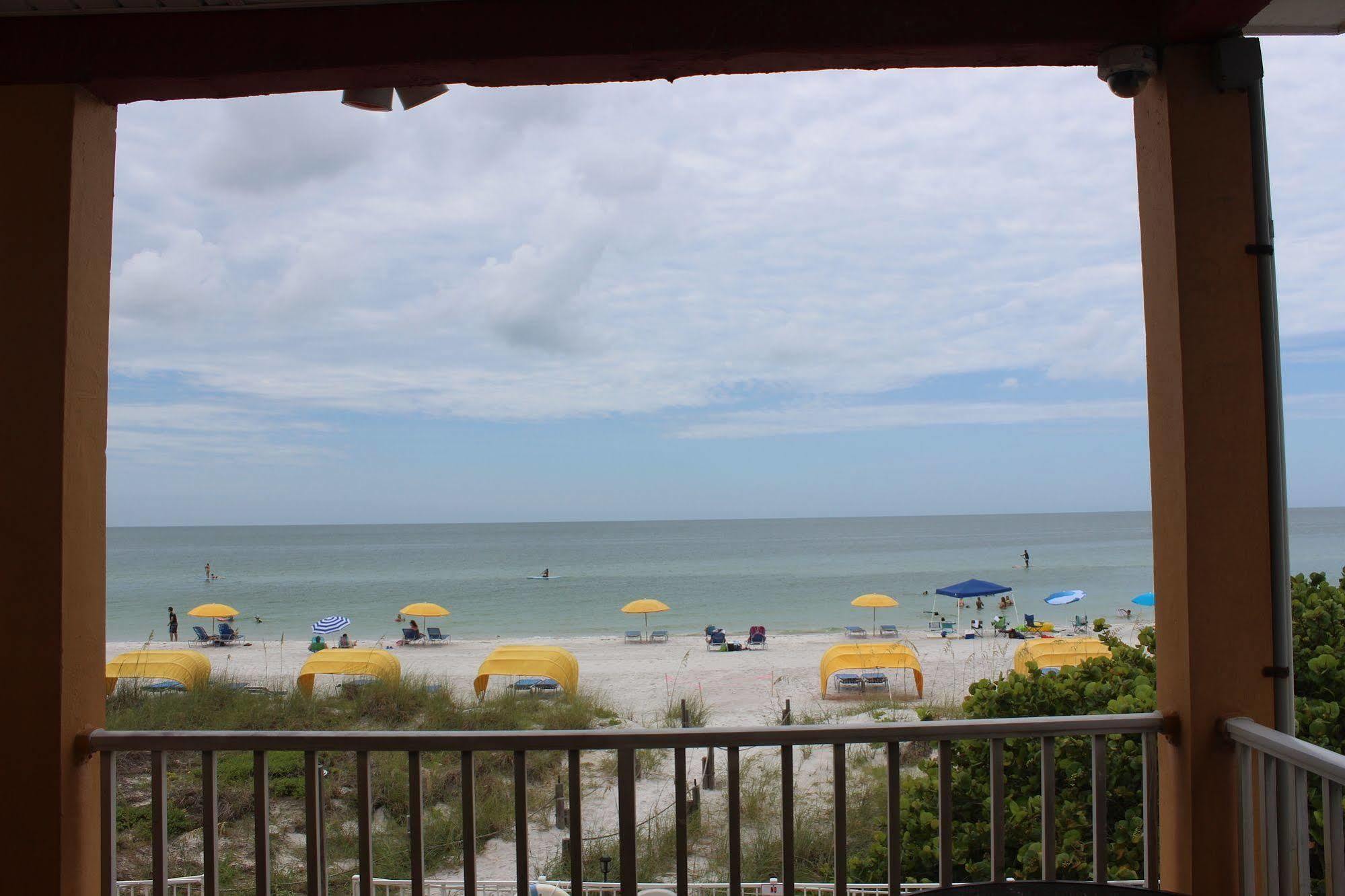 Schooner Hotel St. Pete Beach Eksteriør billede