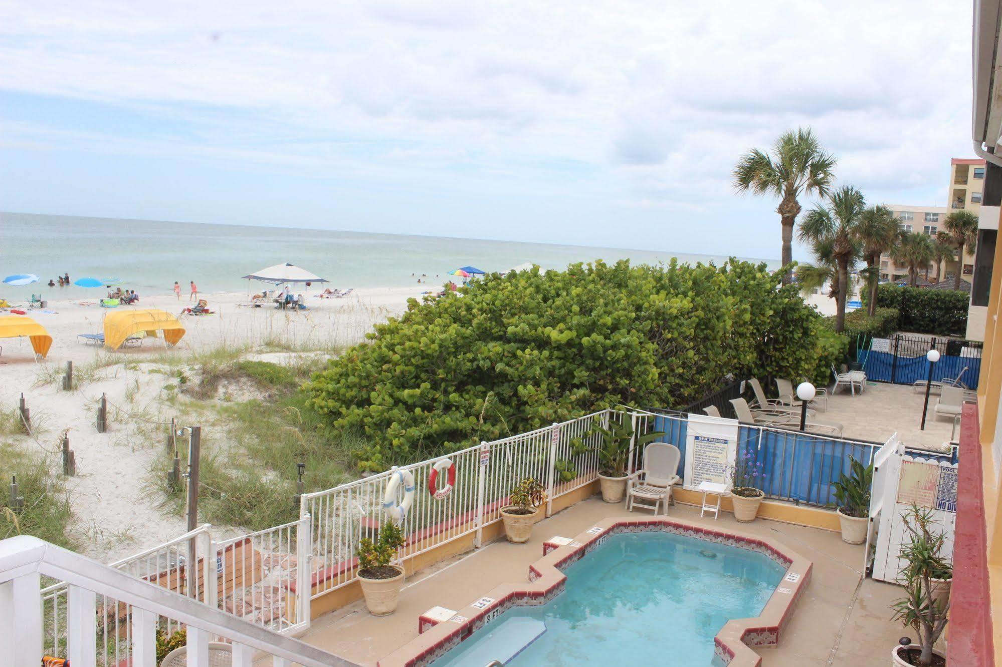 Schooner Hotel St. Pete Beach Eksteriør billede